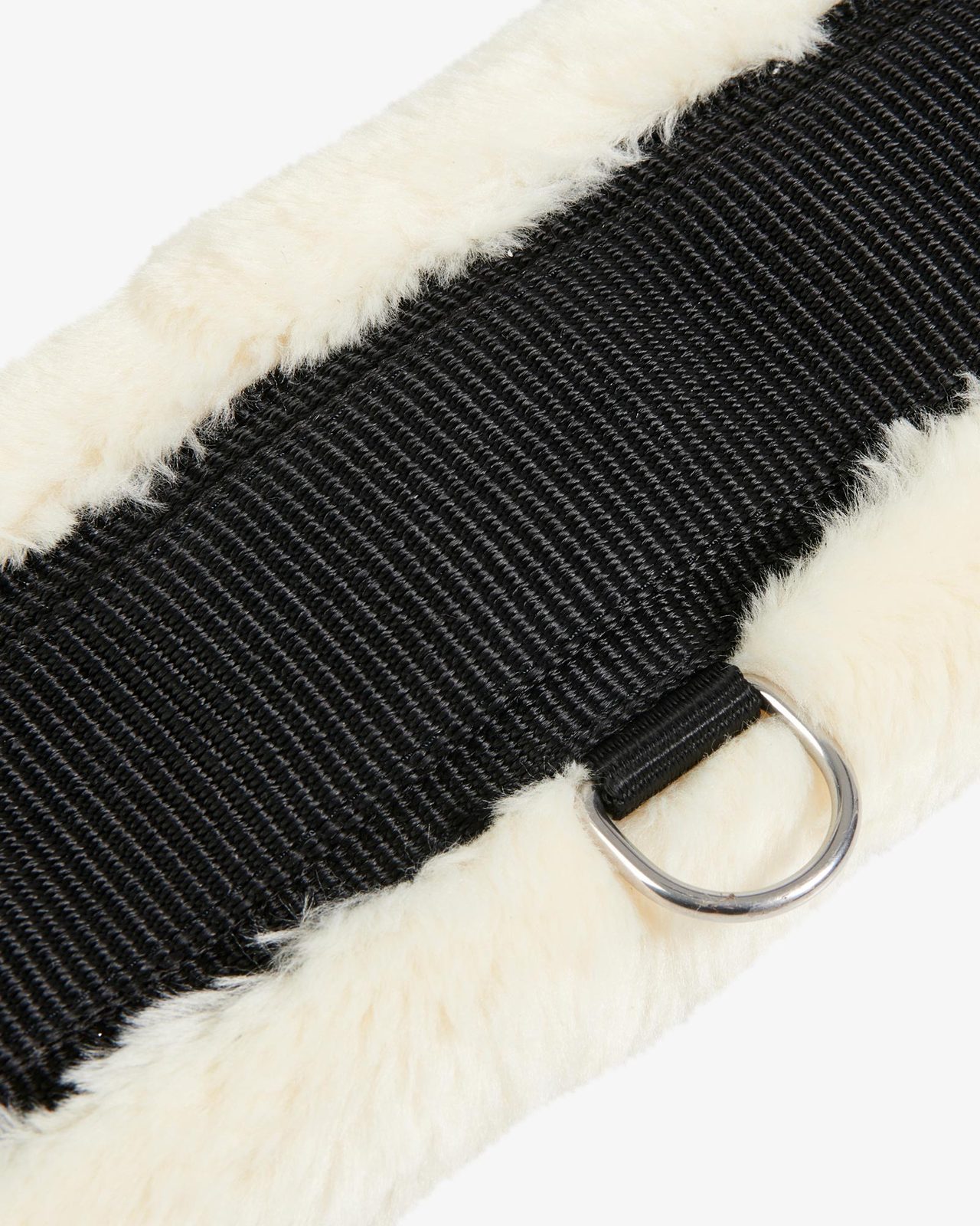 Jump girth in nylon with synthetic wool