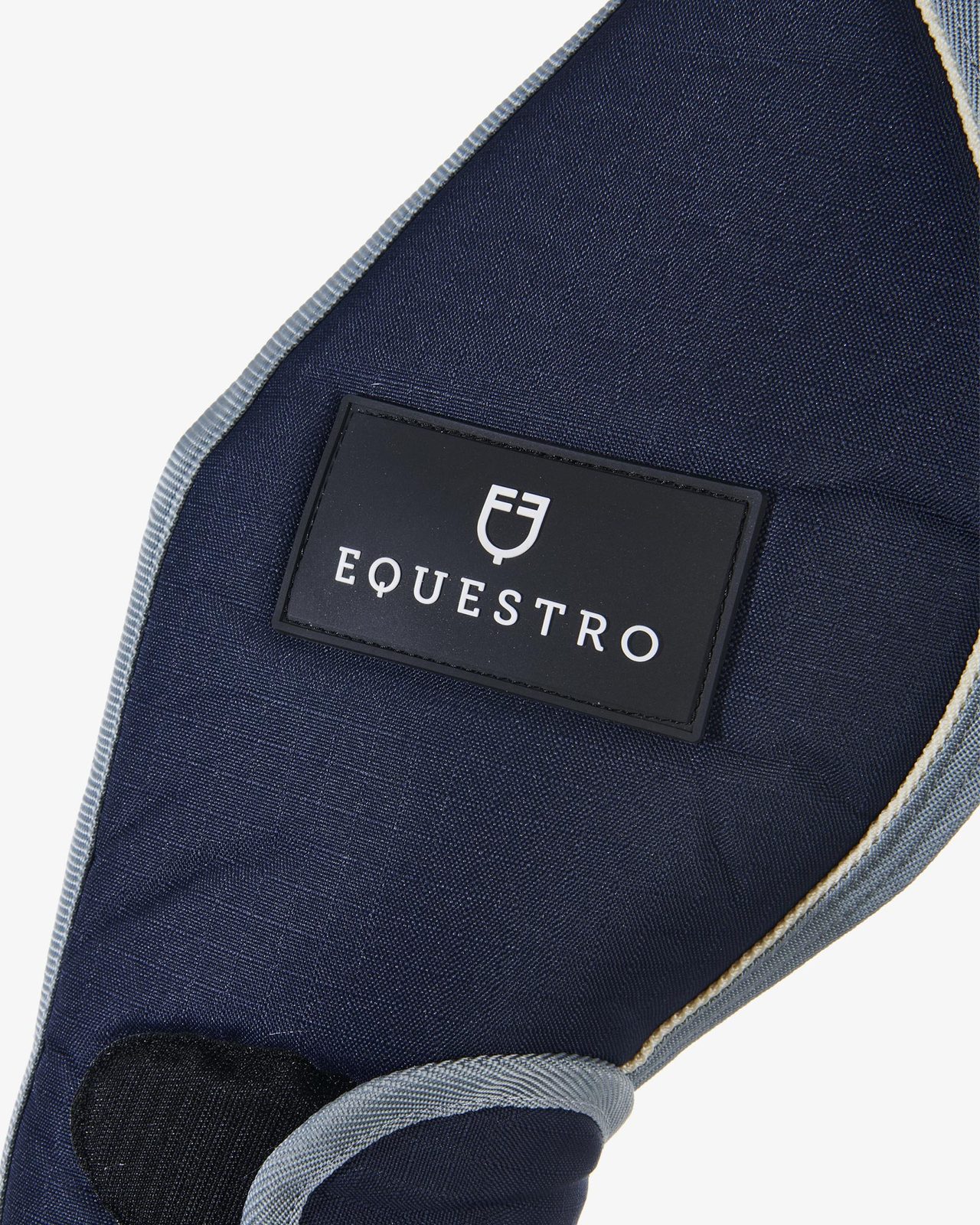 Travelling boots set and tail guard