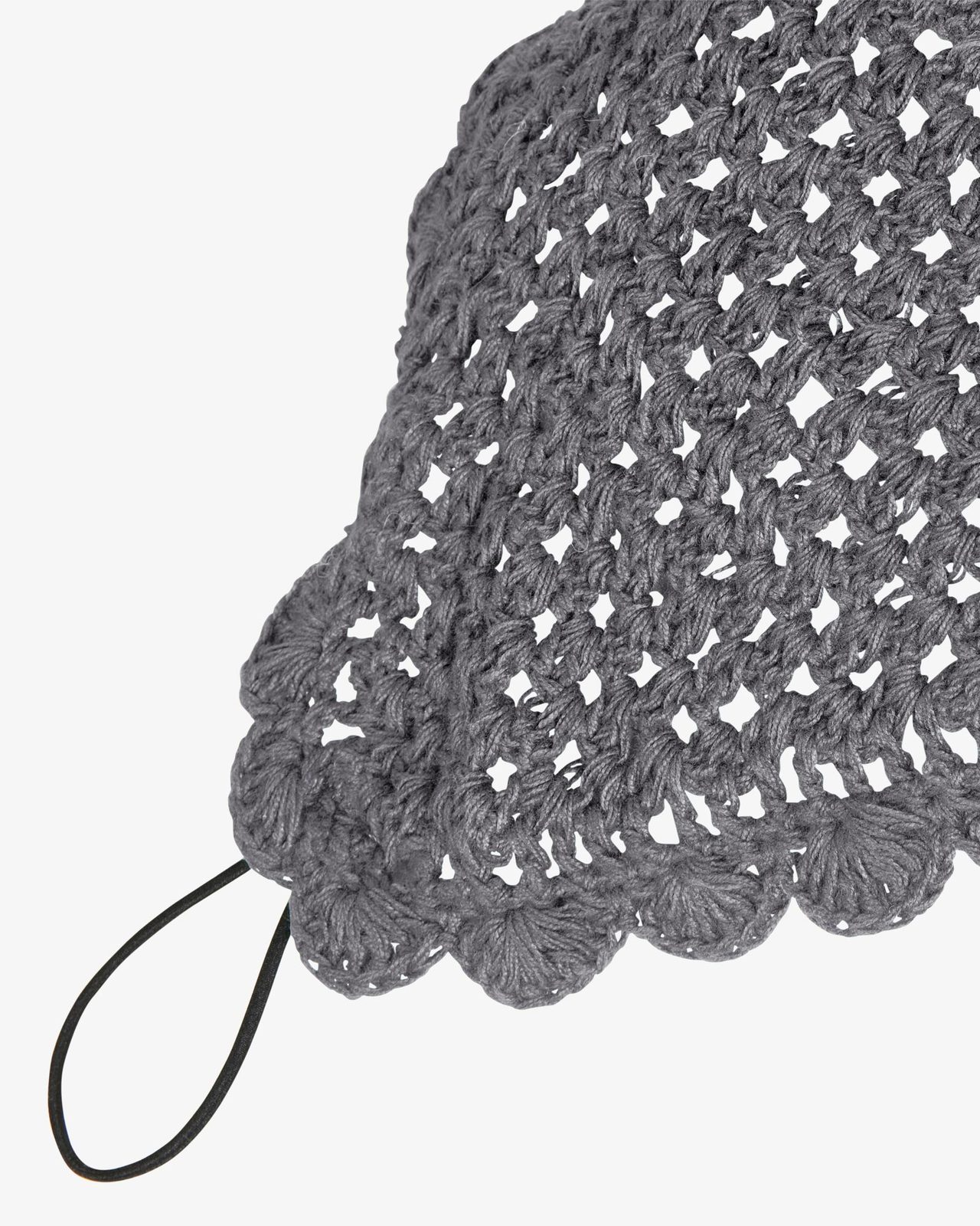 Knitted fly veil with elastic front strap