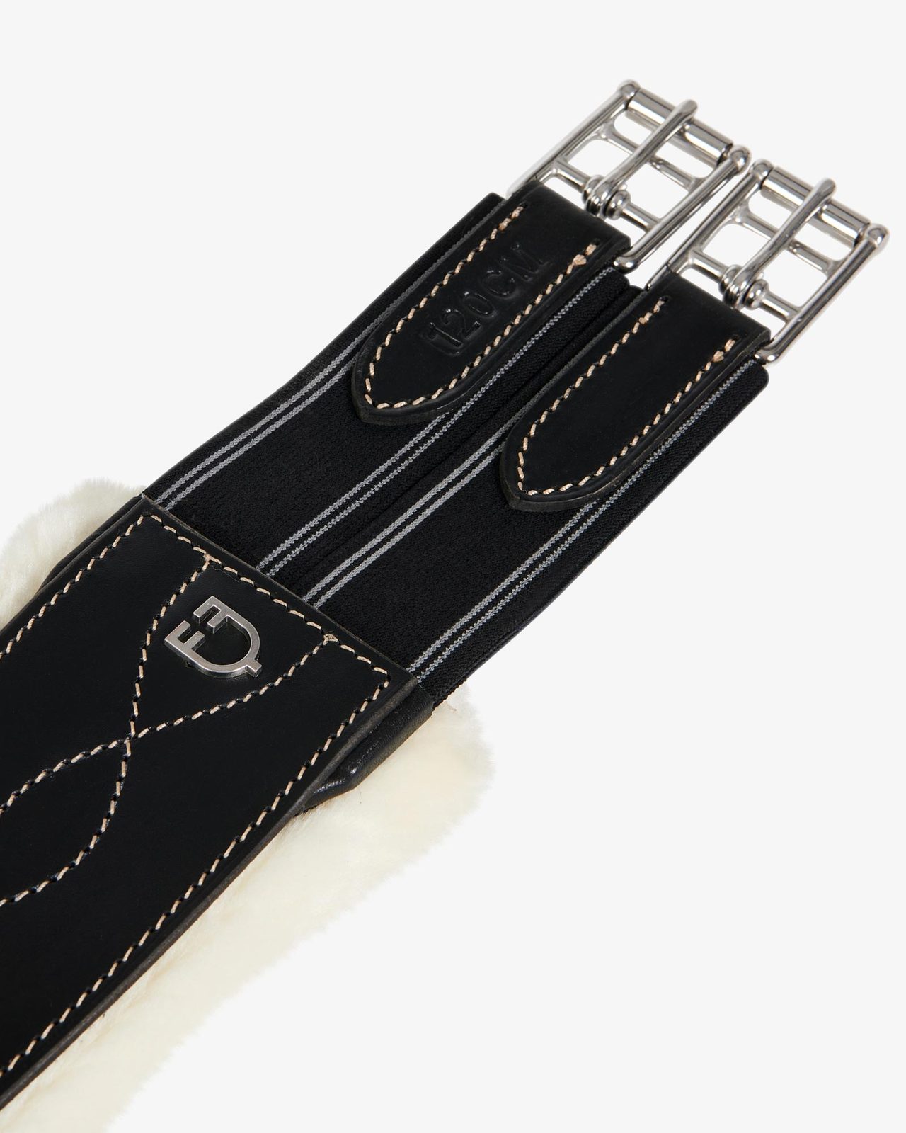 Jumping girth with synthetic lambskin