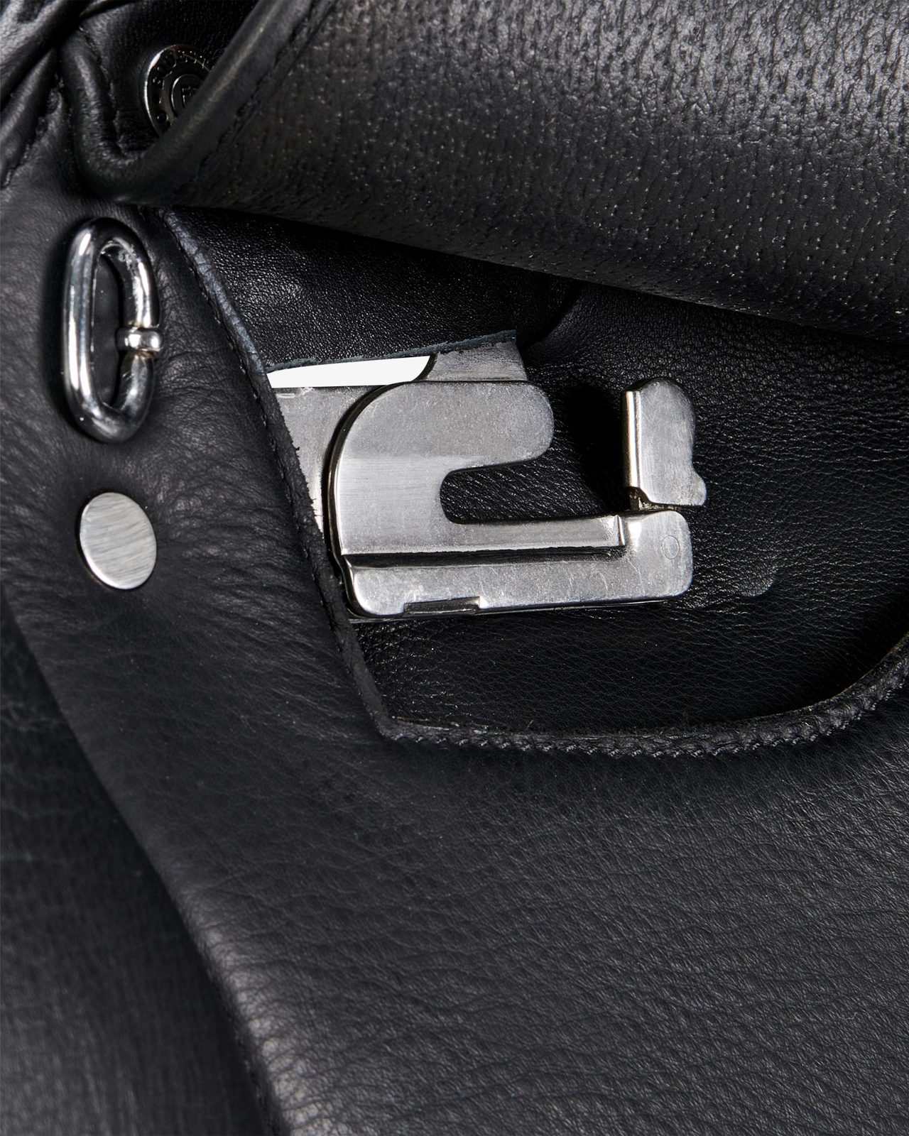 Jumping saddle double leather