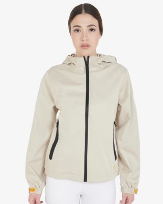 Women's three-layer technical raincoat