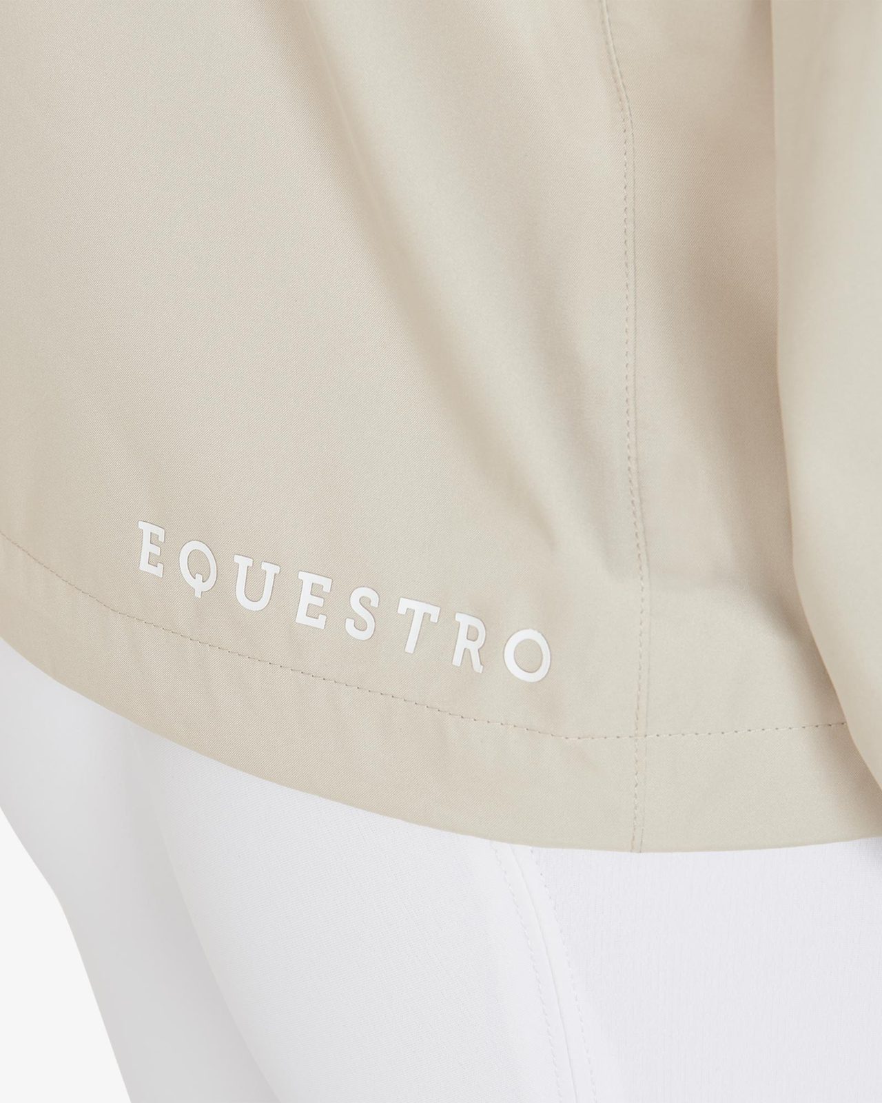 Women's three-layer technical raincoat