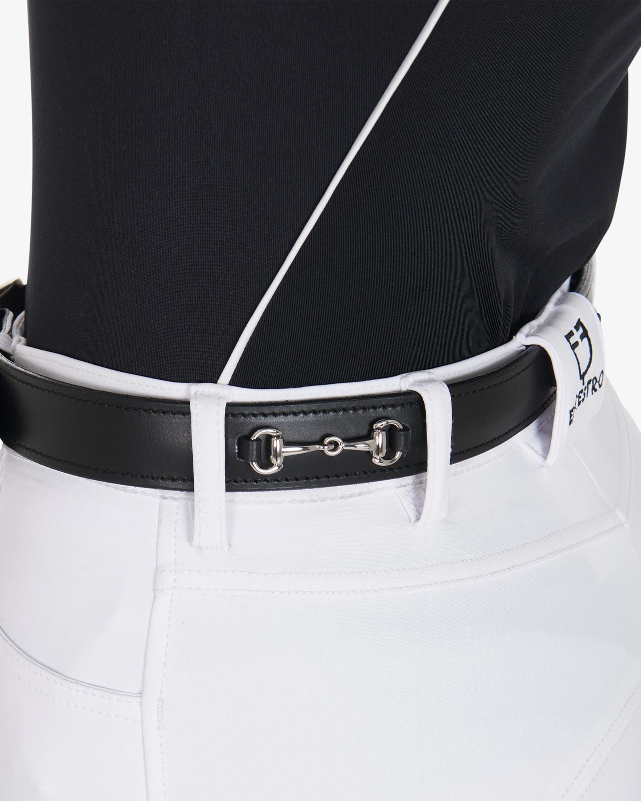 Leather belt with snaffle bits