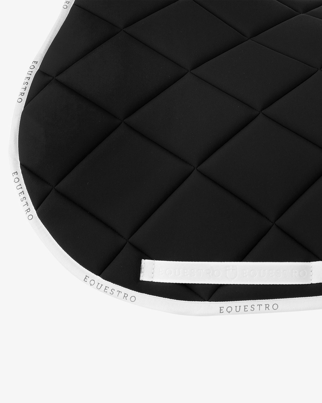 Jumping saddle pad breathable technical fabric