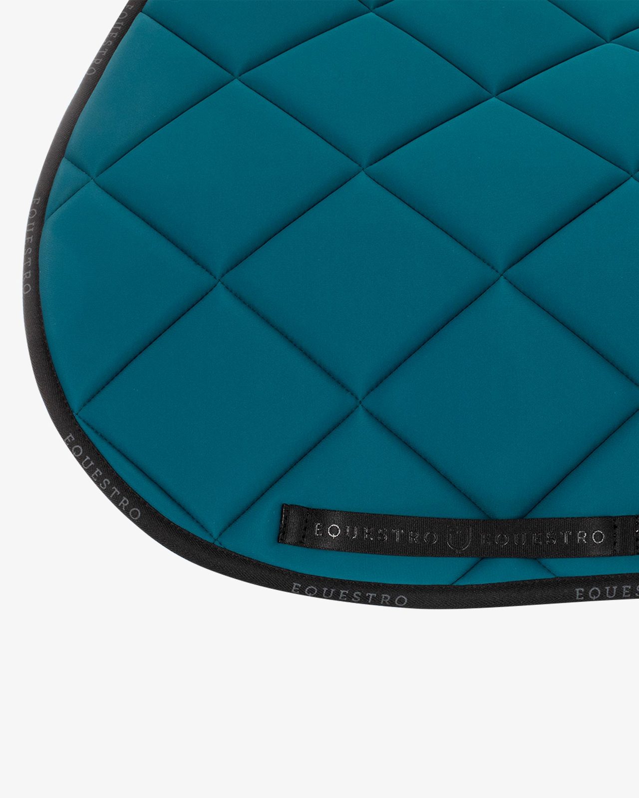 Jumping saddle pad breathable technical fabric