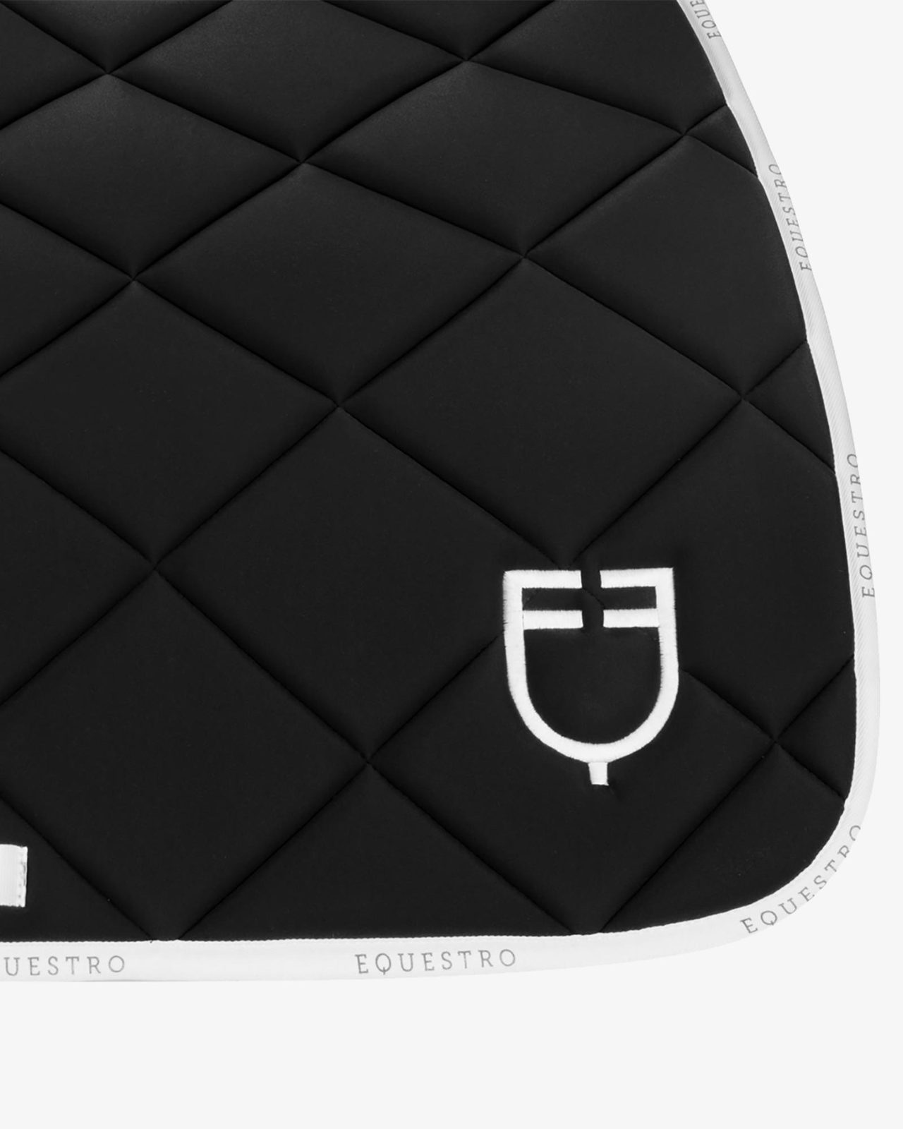 Jumping saddle pad technical fabric with logo