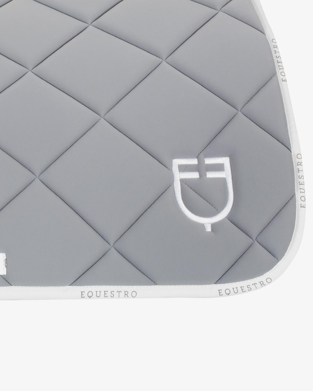 Jumping saddle pad technical fabric with logo