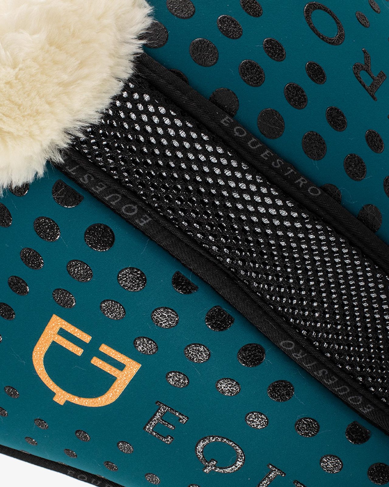 Ecowool memory foam pad with silicone grip and logo