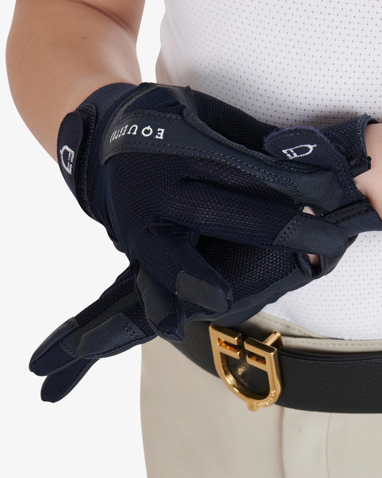 Kids' gloves in technical fabric