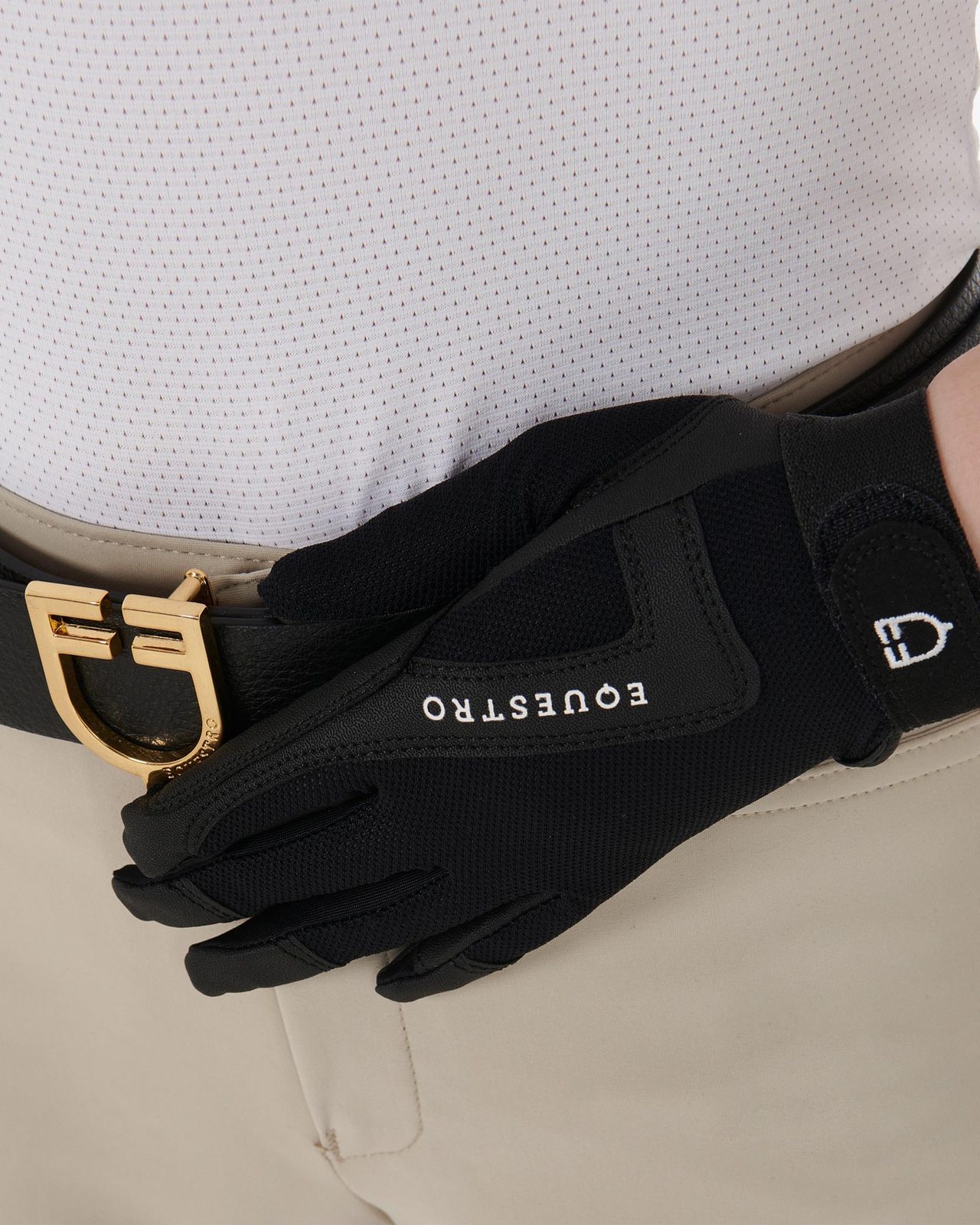 Kids' gloves in technical fabric