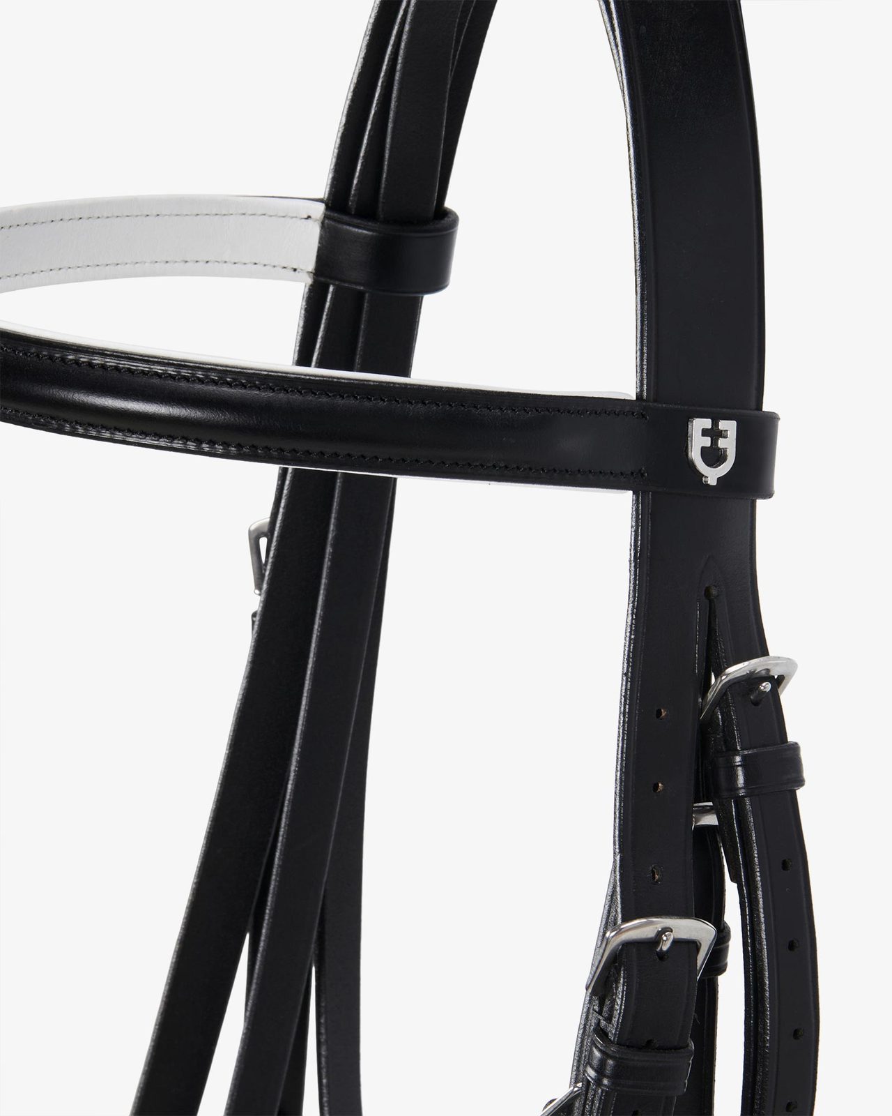 Dressage smooth leather bridle