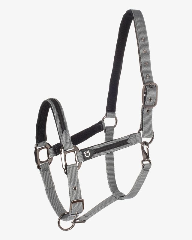 Durable fleece halter