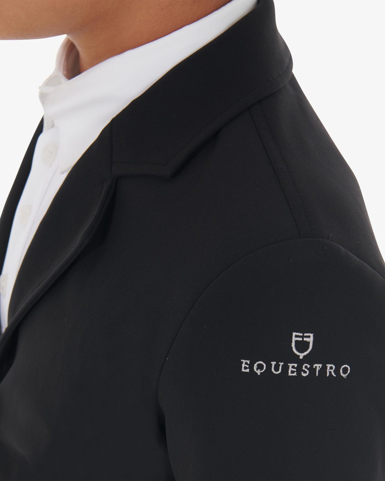 Kids' competition jacket with three buttons