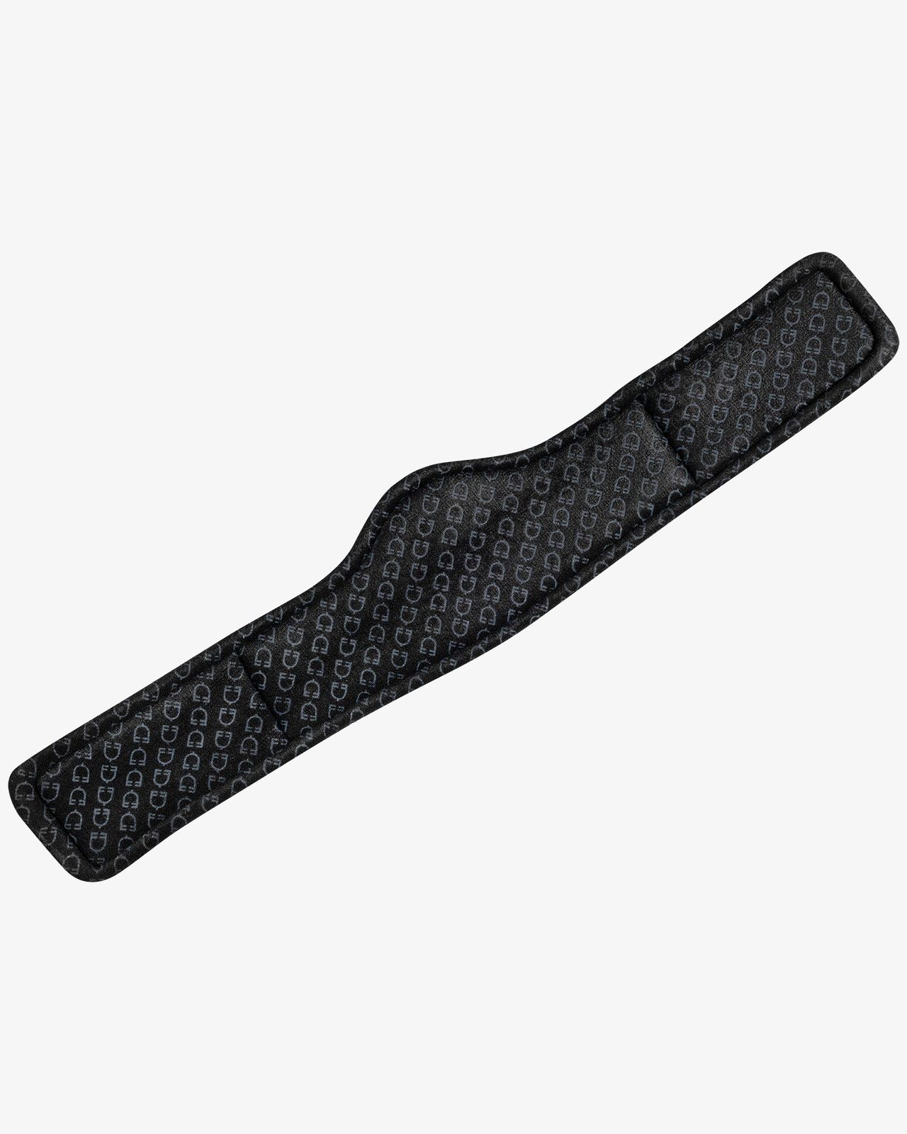 Shaped dressage girth
