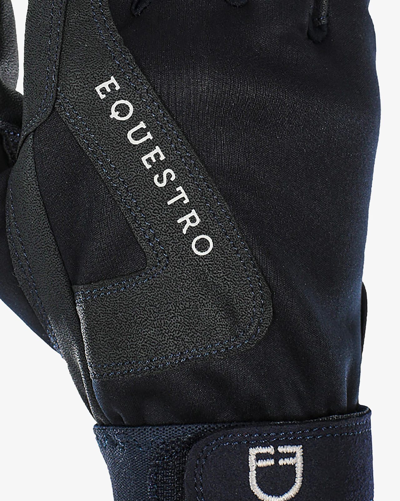 Technical fabric gloves with fleece lining