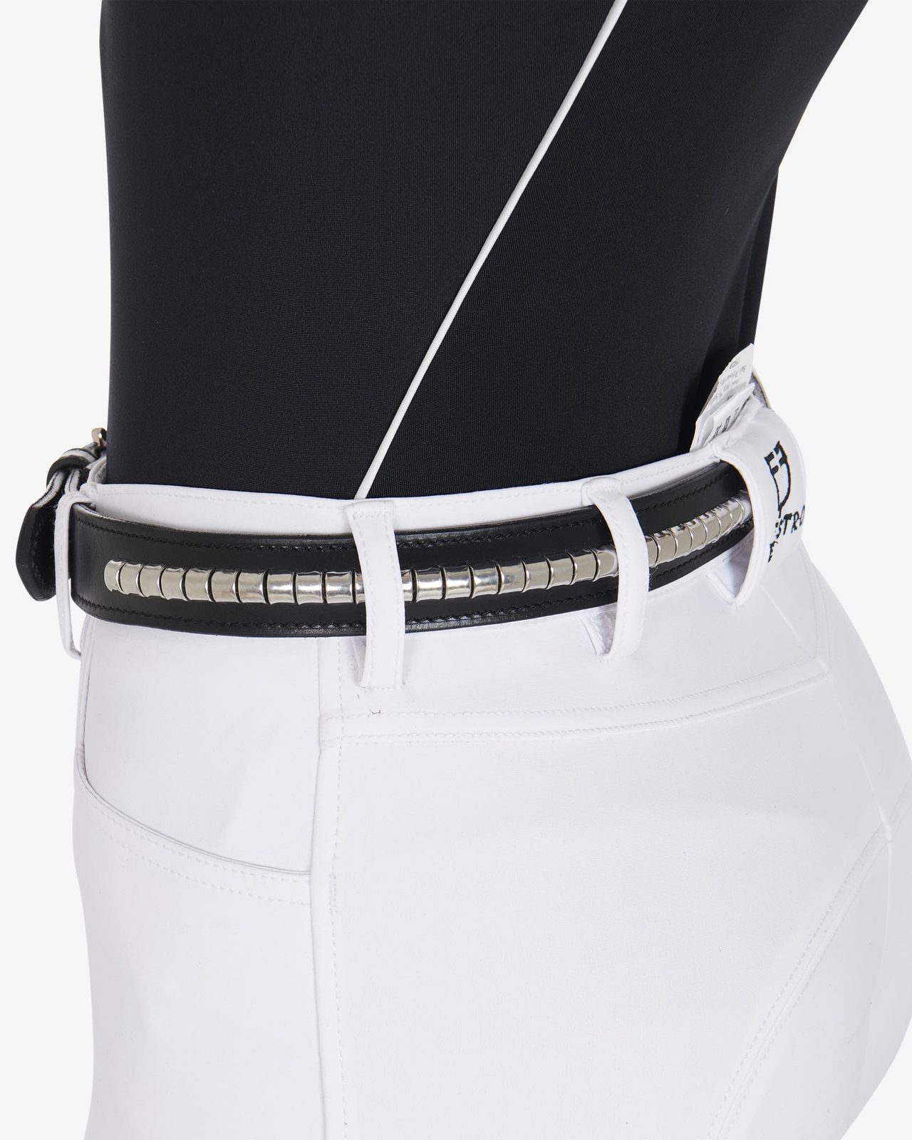 Cintura in cuoio con clincher argento