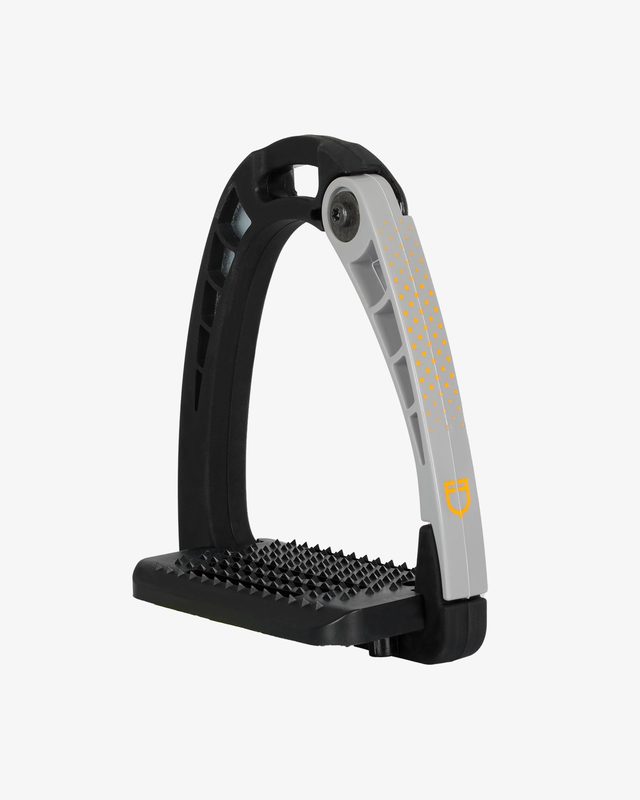 Junior stirrups with side opening