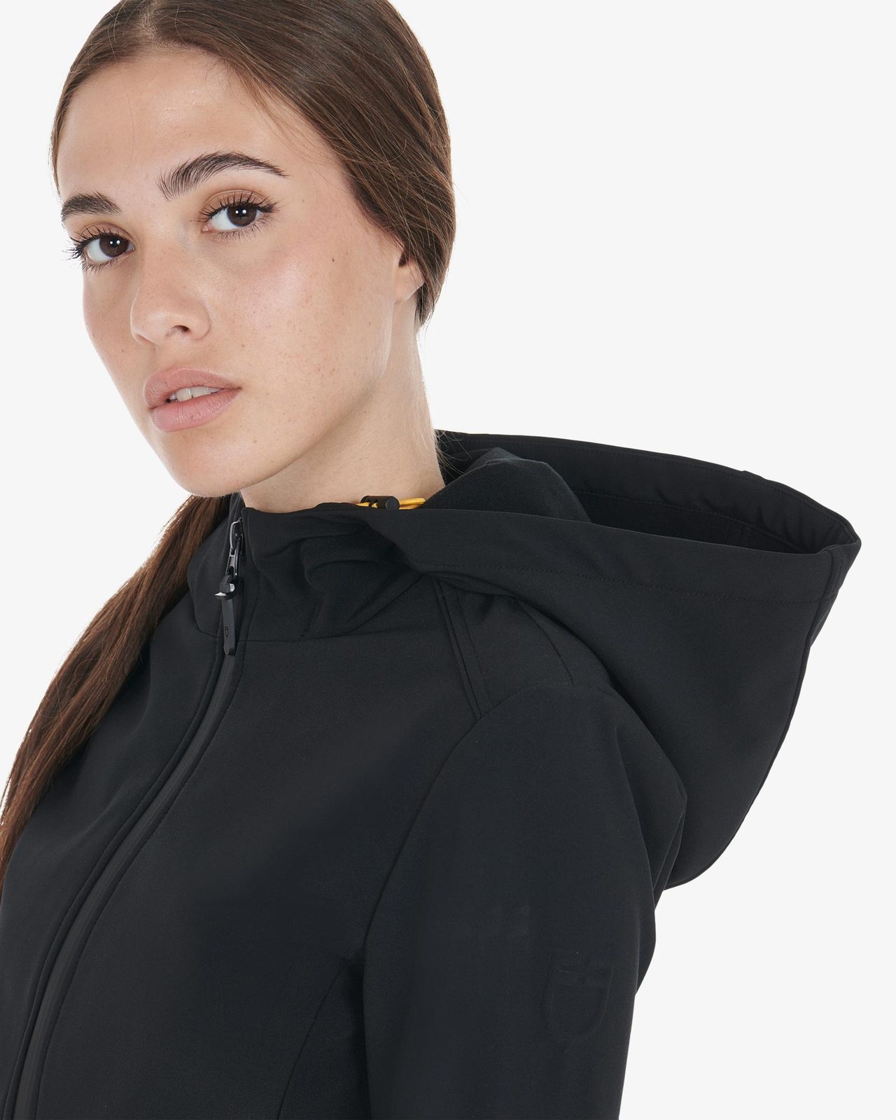 Giacca softshell donna slim fit con tasche a scomparsa