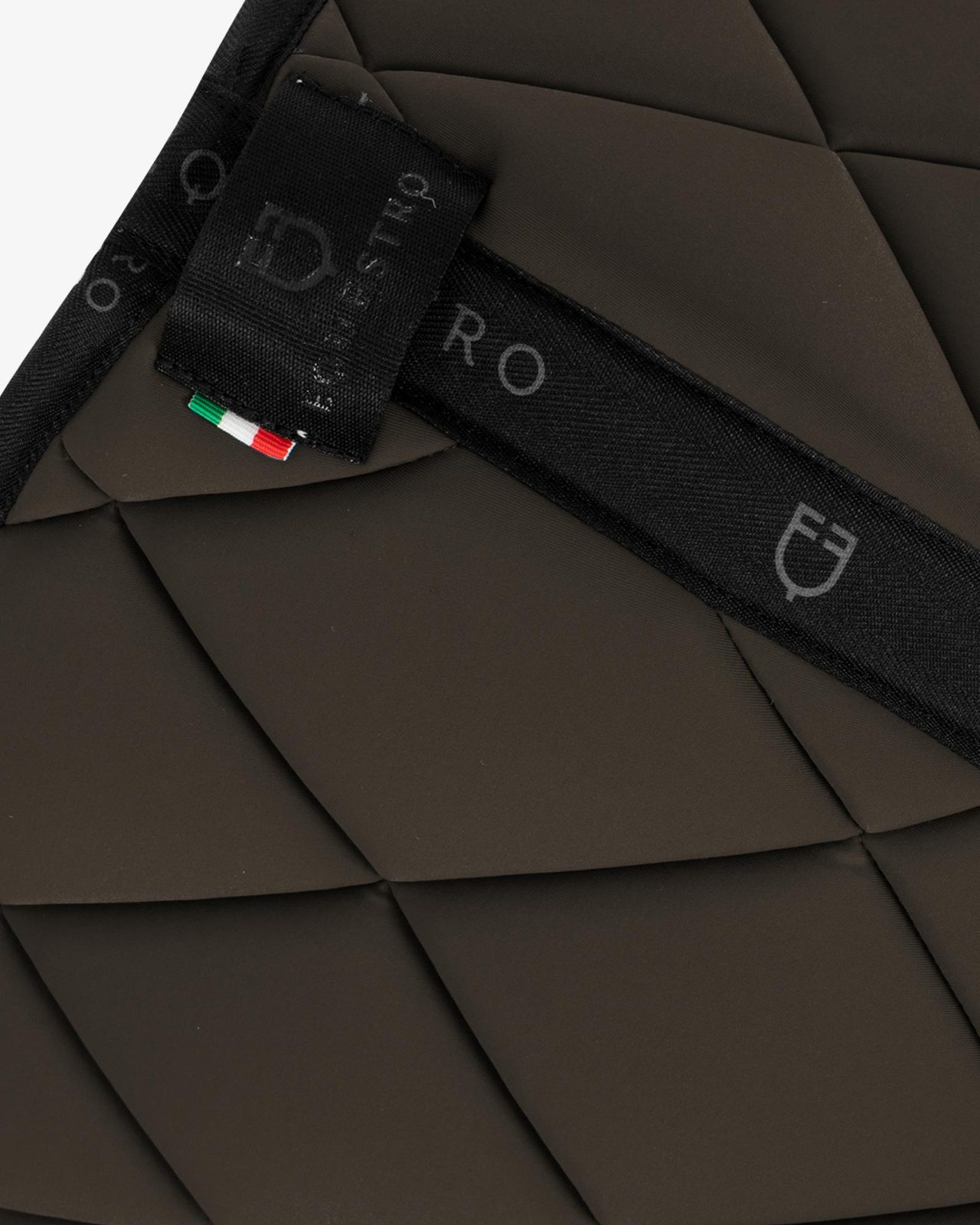 Dressage saddle pad technical fabric with logo