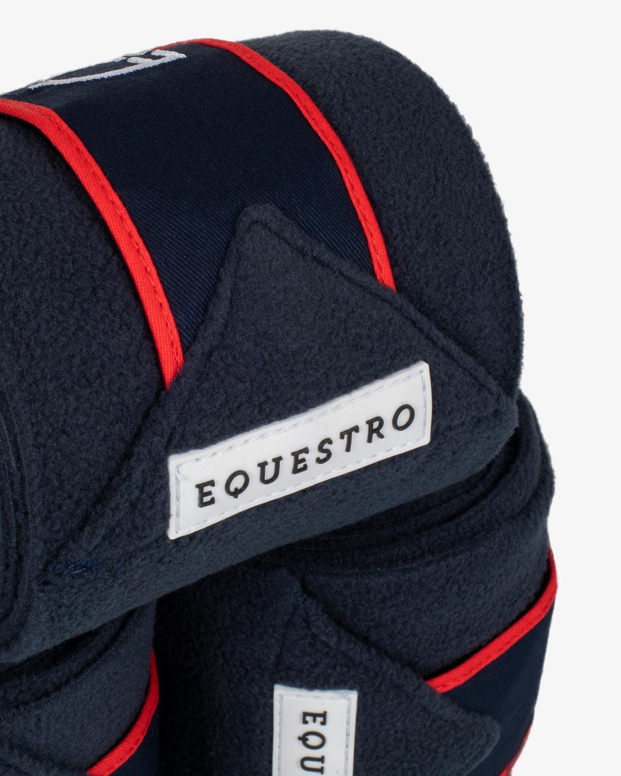 Fleece bandages with hook-and-loop fastening