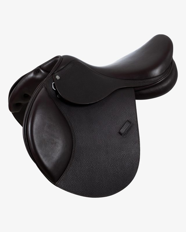 Jumping saddle hammered French leather