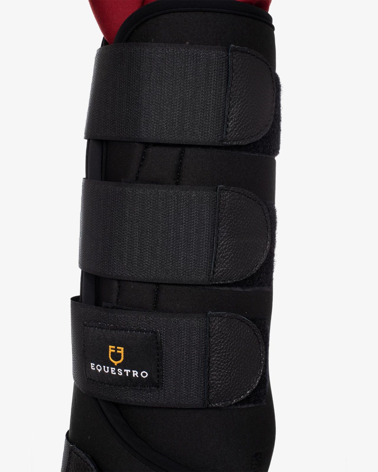 Stable boots with cotton padding