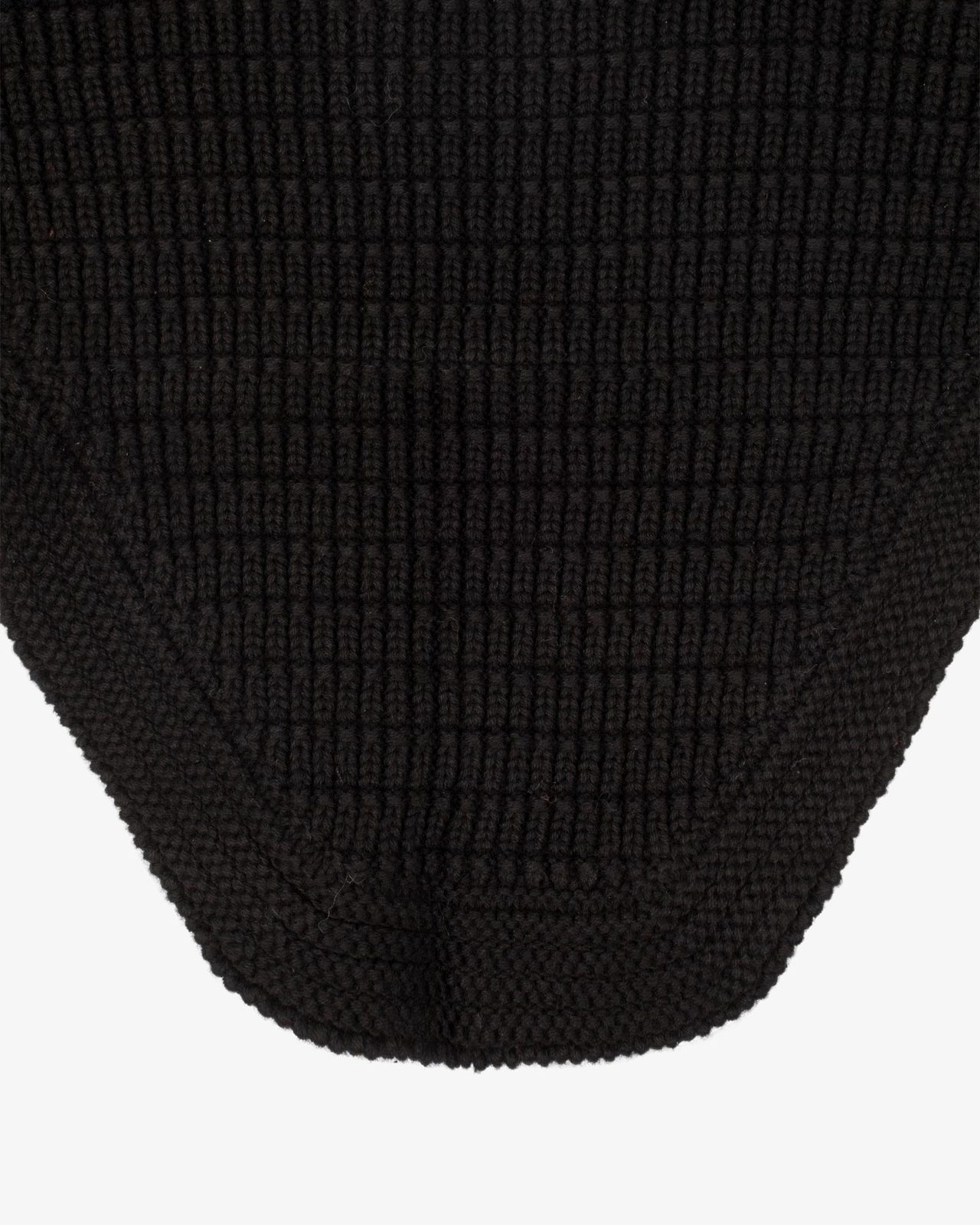 Insonorized fly veil