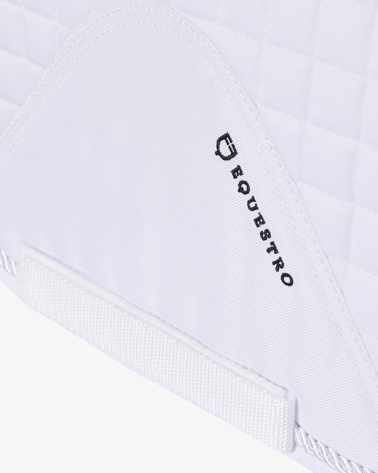 Dressage shaped cotton saddle pad