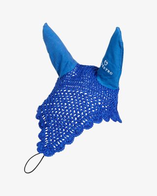 Knitted fly veil with elastic front strap