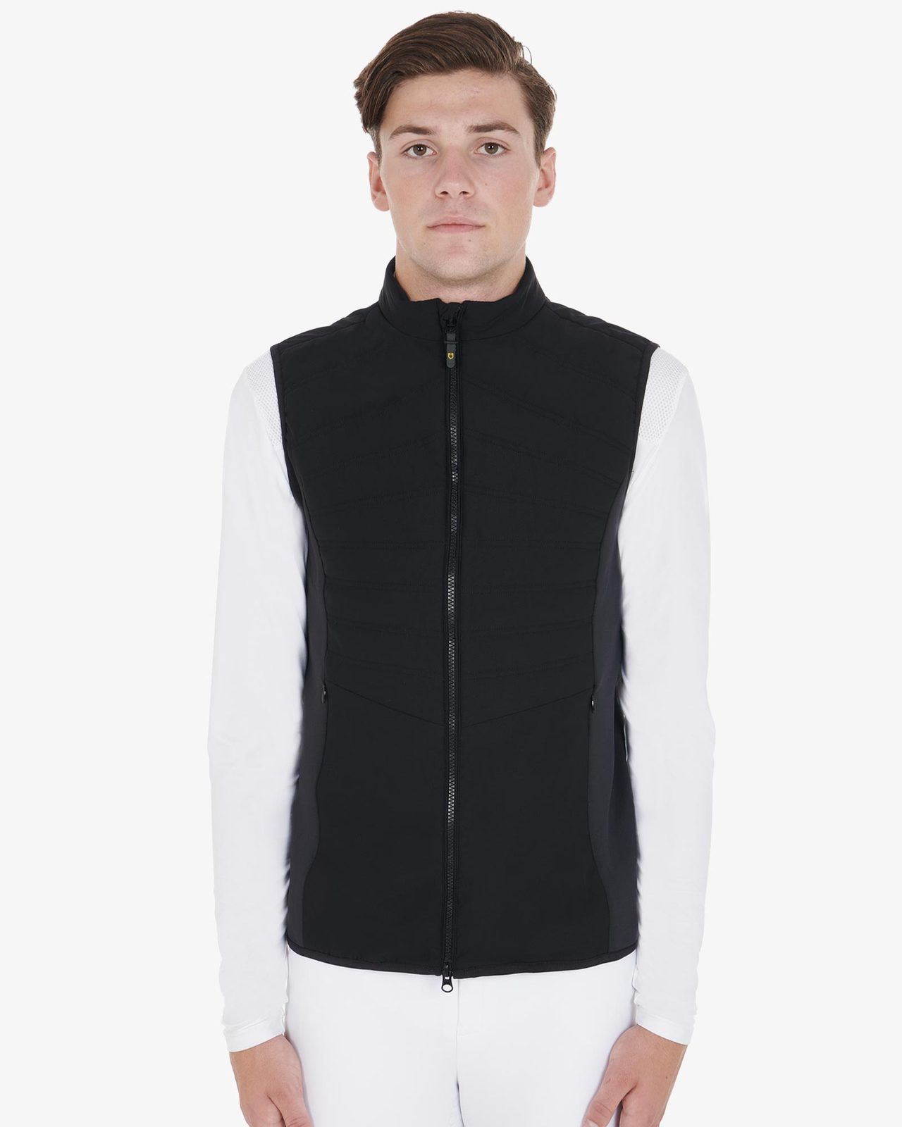 Smanicato uomo slim fit in tessuto tecnico