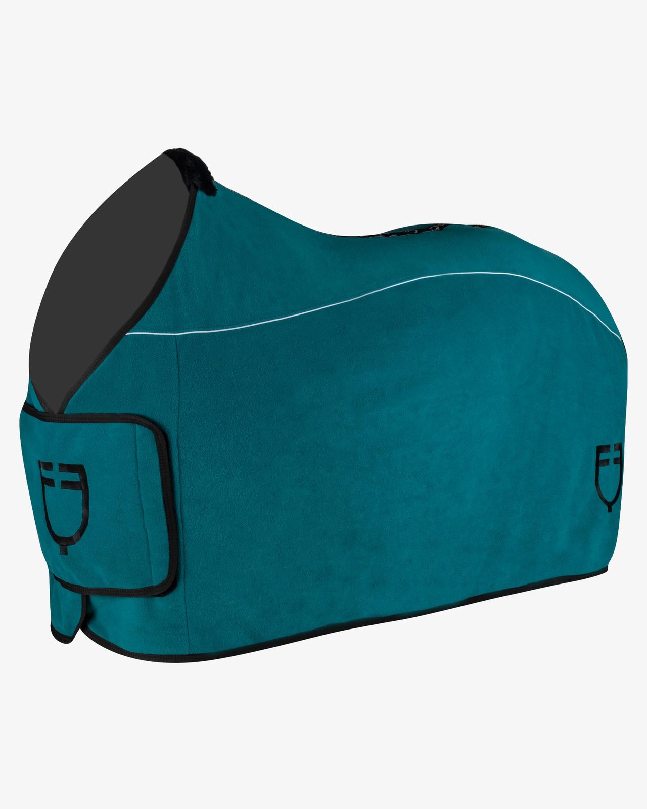Fleece rug with flap front closure