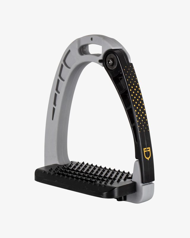 Junior stirrups side opening and wide tread