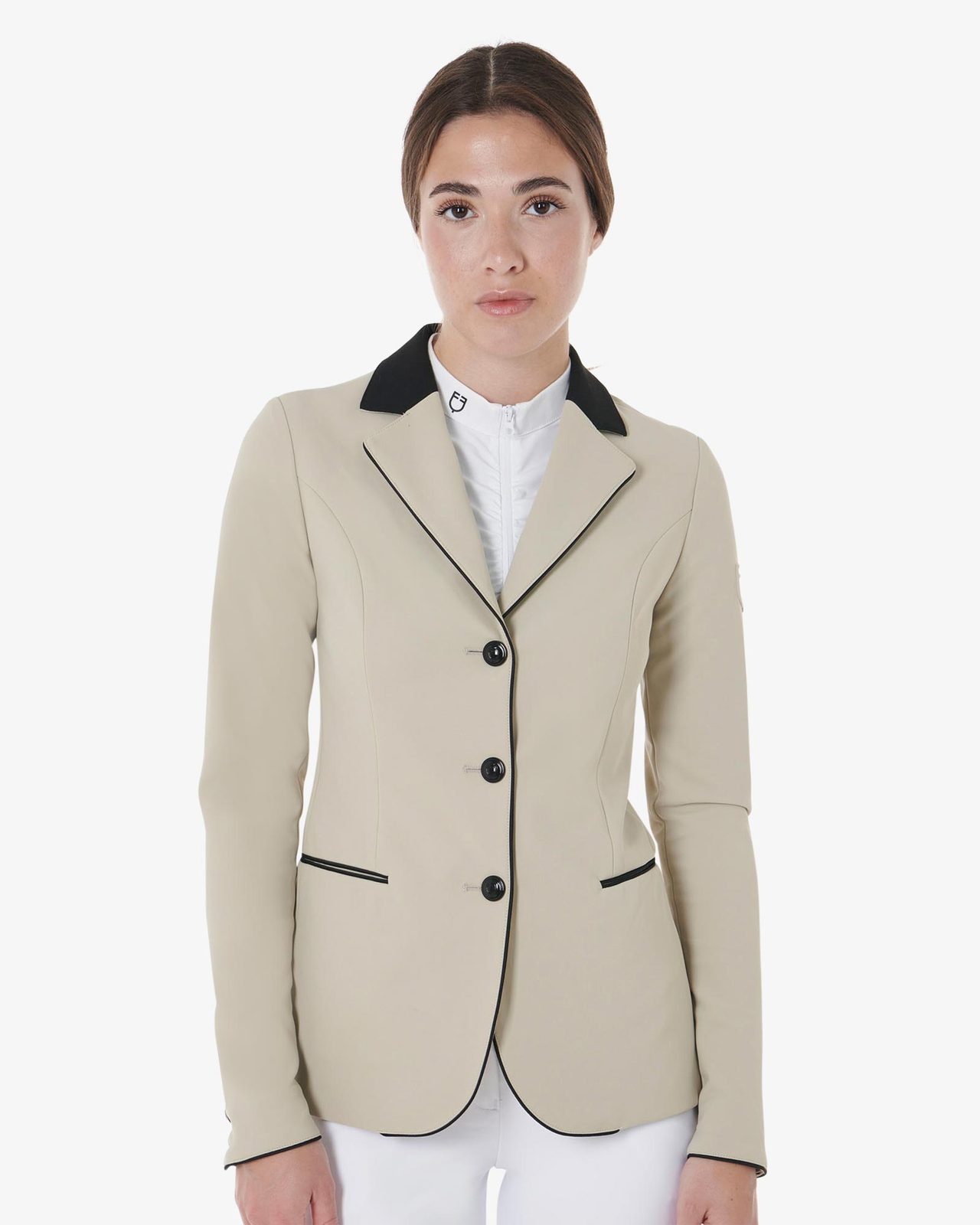 Women's three-button competition jacket