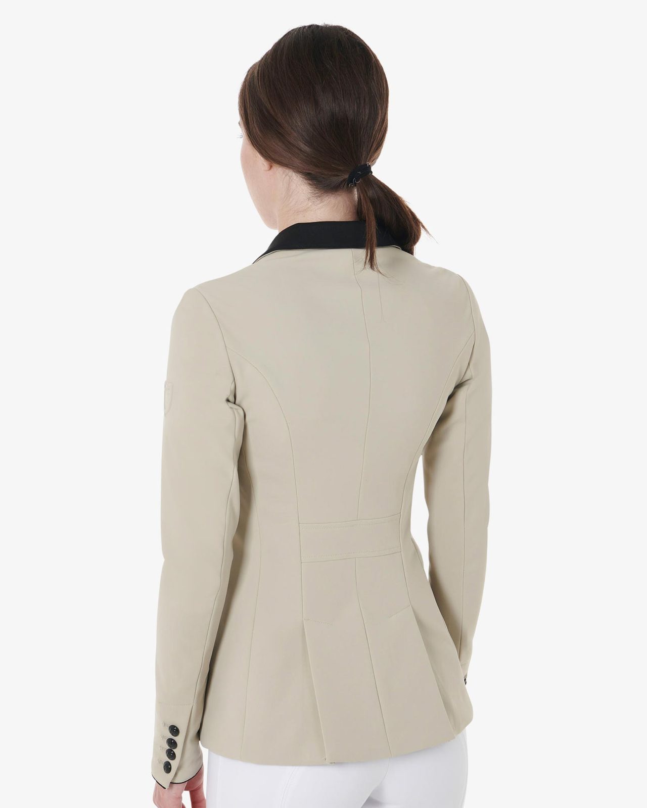 Women's three-button competition jacket