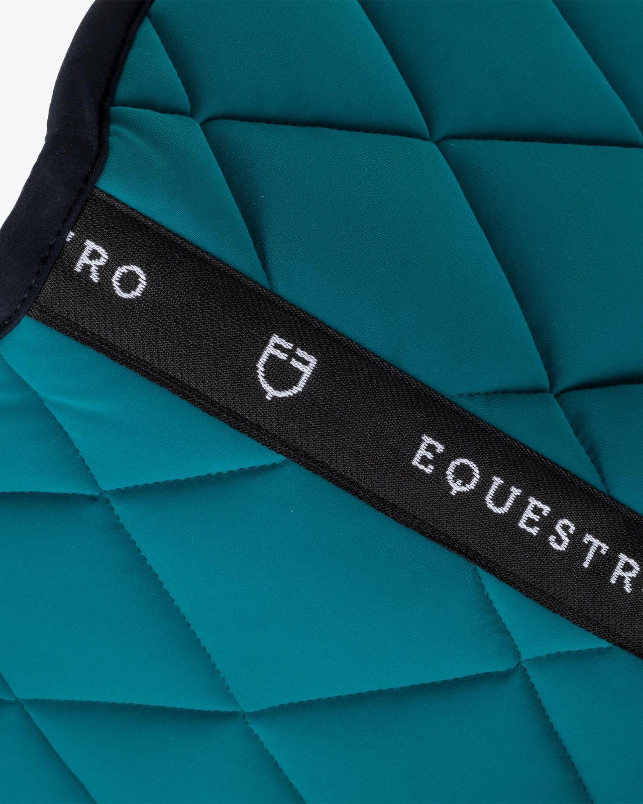 Jumping saddle pad with embroidered logo black line edition