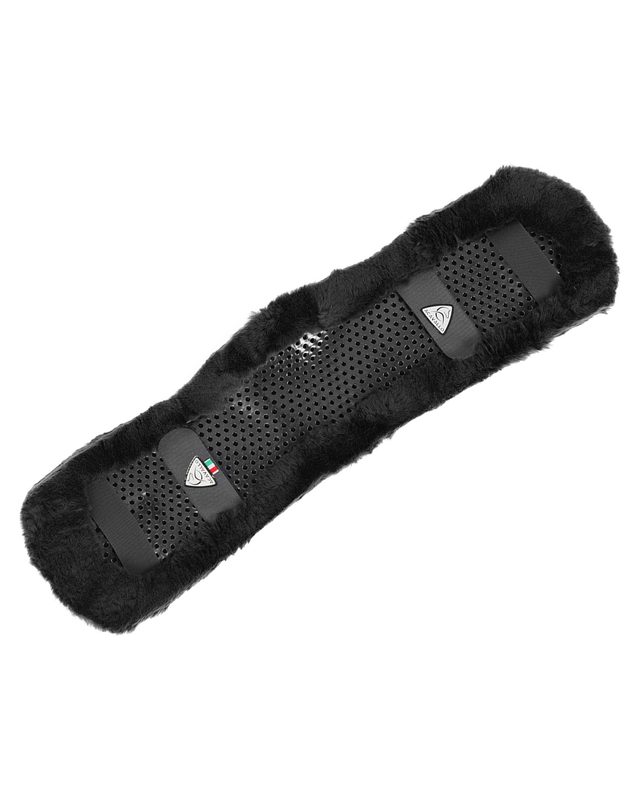 Shaped girth sleeve Classic gel sheepskin