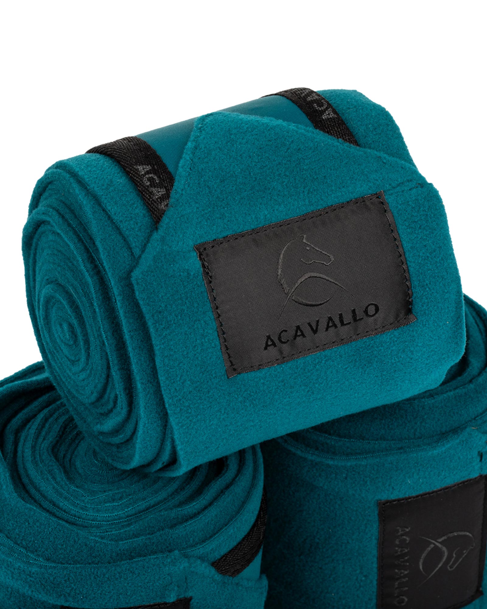 Anti-pilling fleece bandages hook-and-loop closure fastening