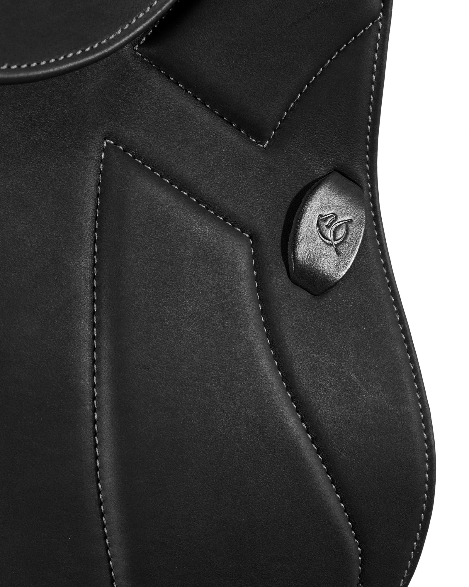 Guttuso jumping saddle wool panels