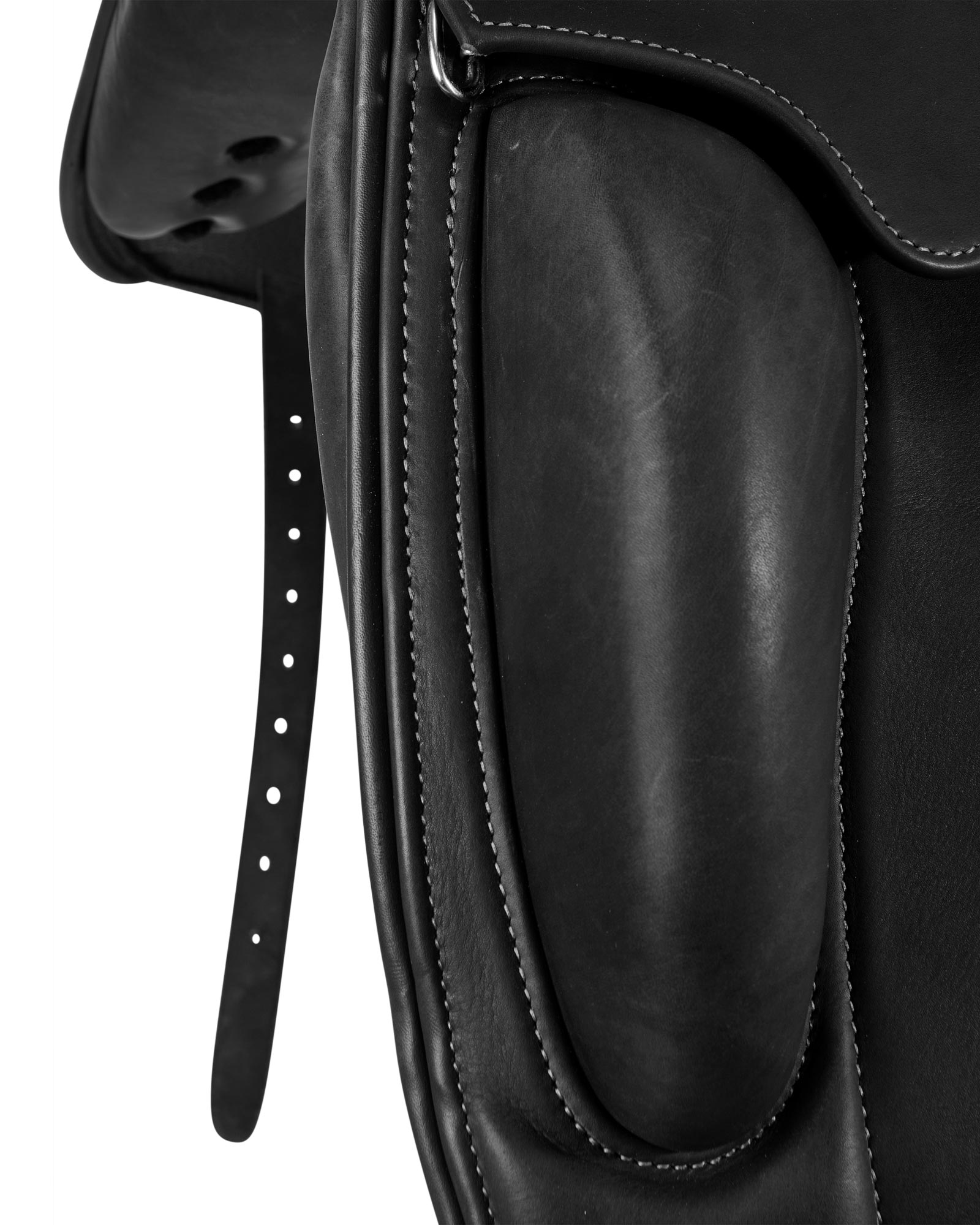 Perugino dressage saddle short knee blocks
