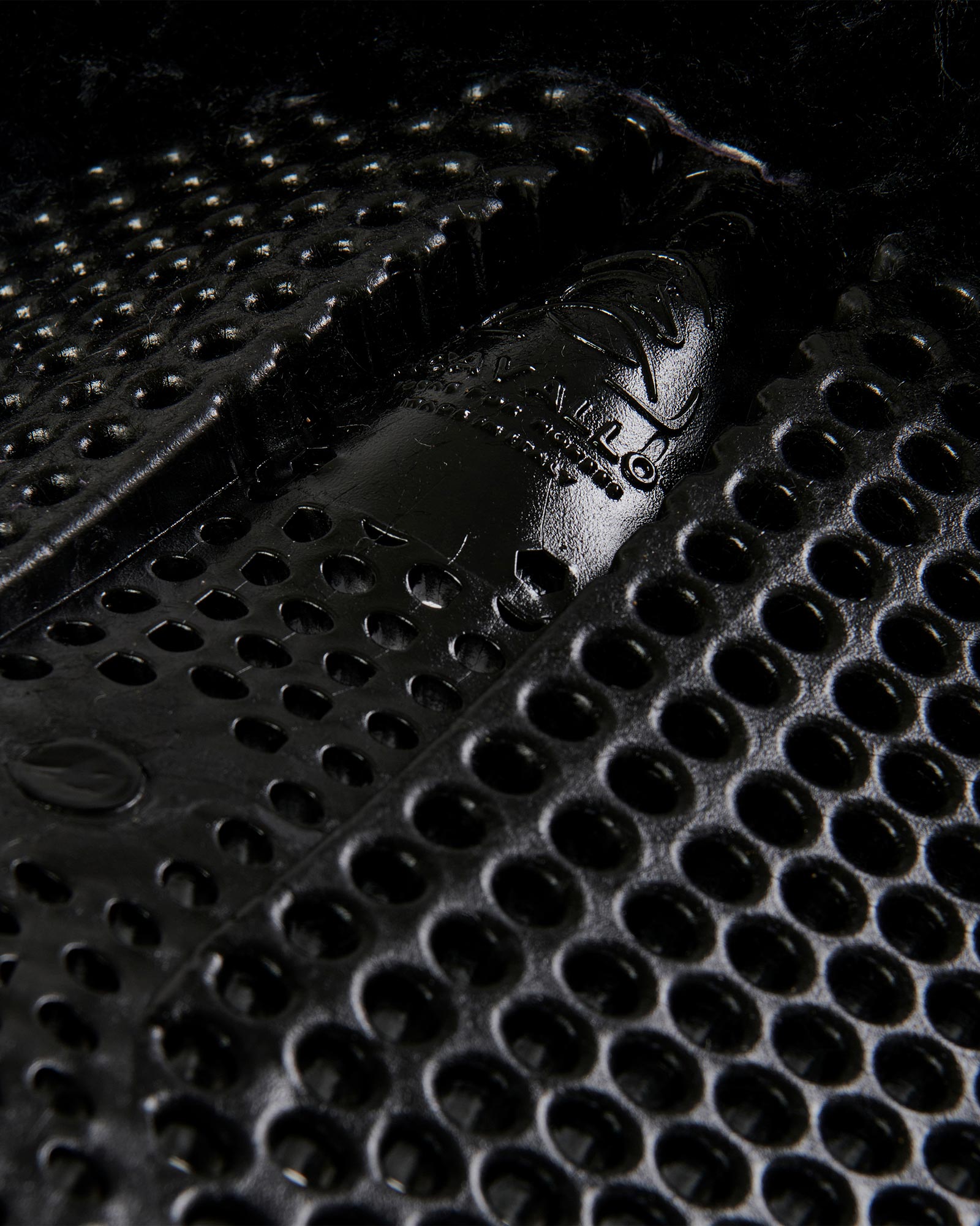 Gel NS-S Classic-S cut-out rear riser