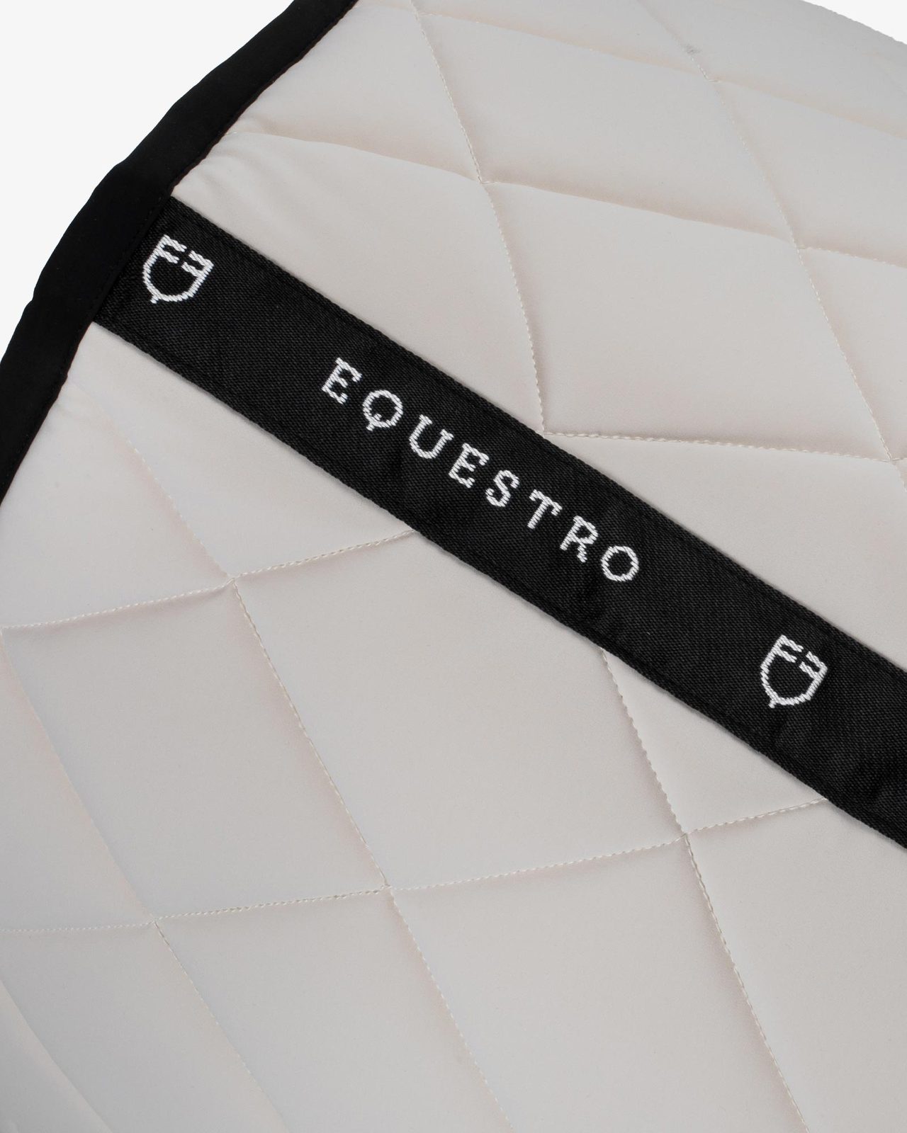 Jumping saddle pad with embroidered logo black line edition