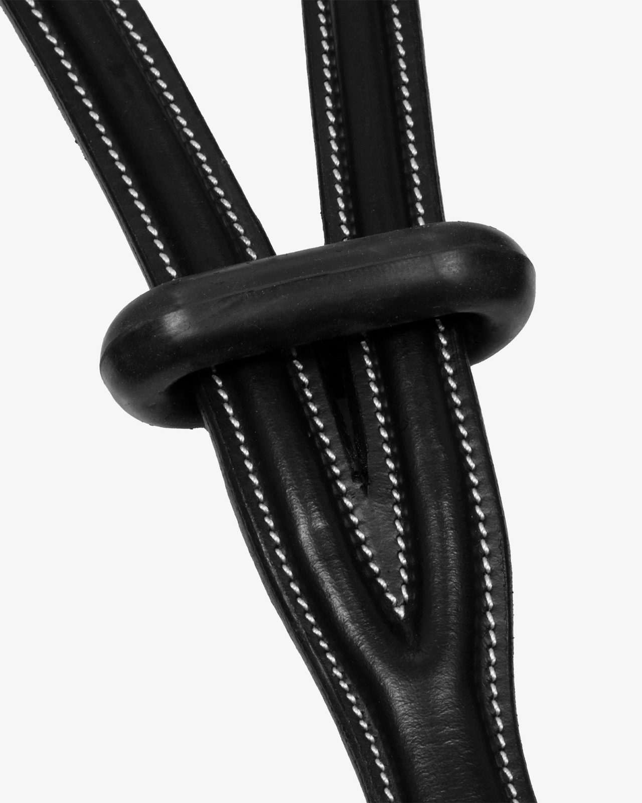 Collier martingale with contrast stitching