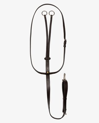 Collier martingale with silver stitching