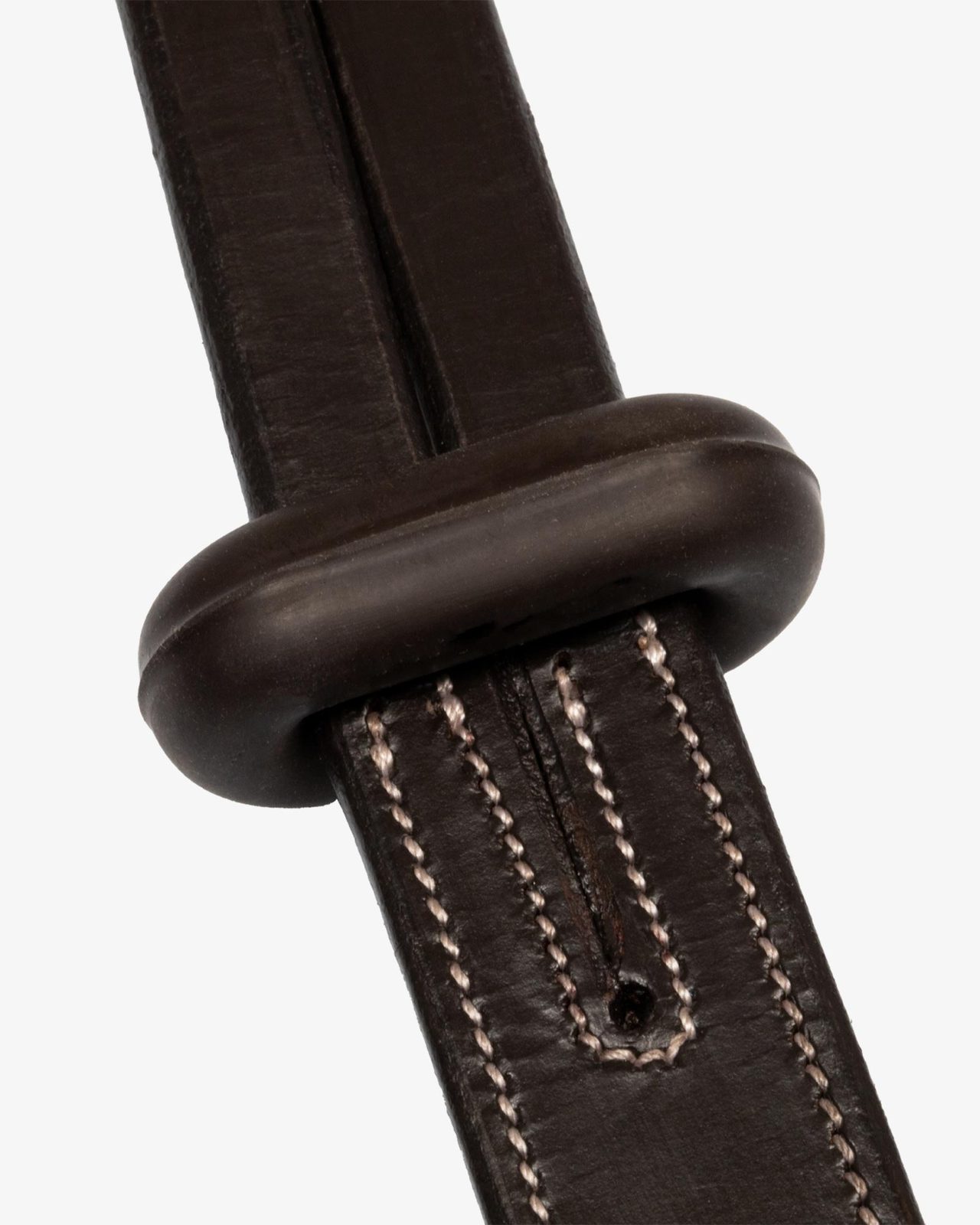 Collier martingale with silver stitching