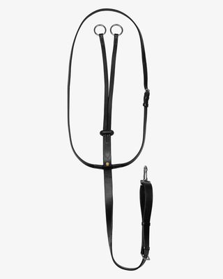 Collier martingale with silver stitching