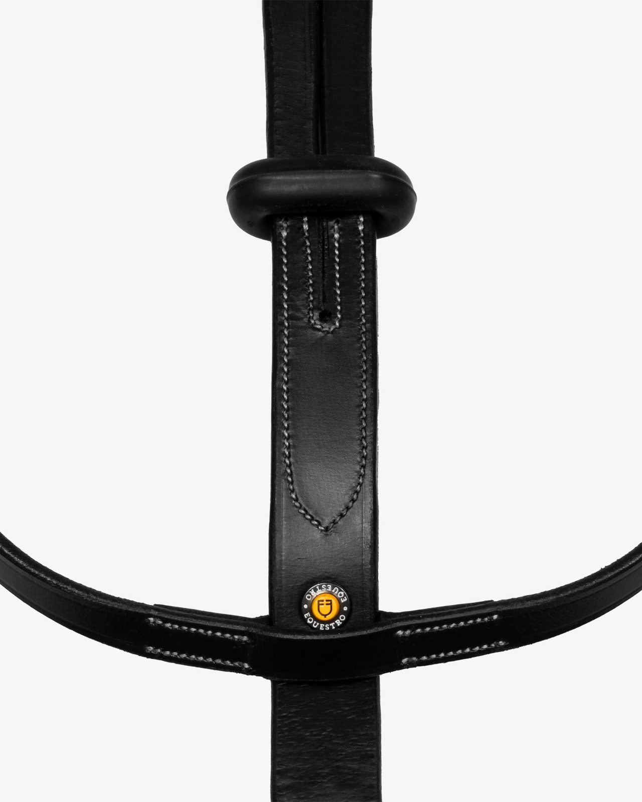 Collier martingale with silver stitching
