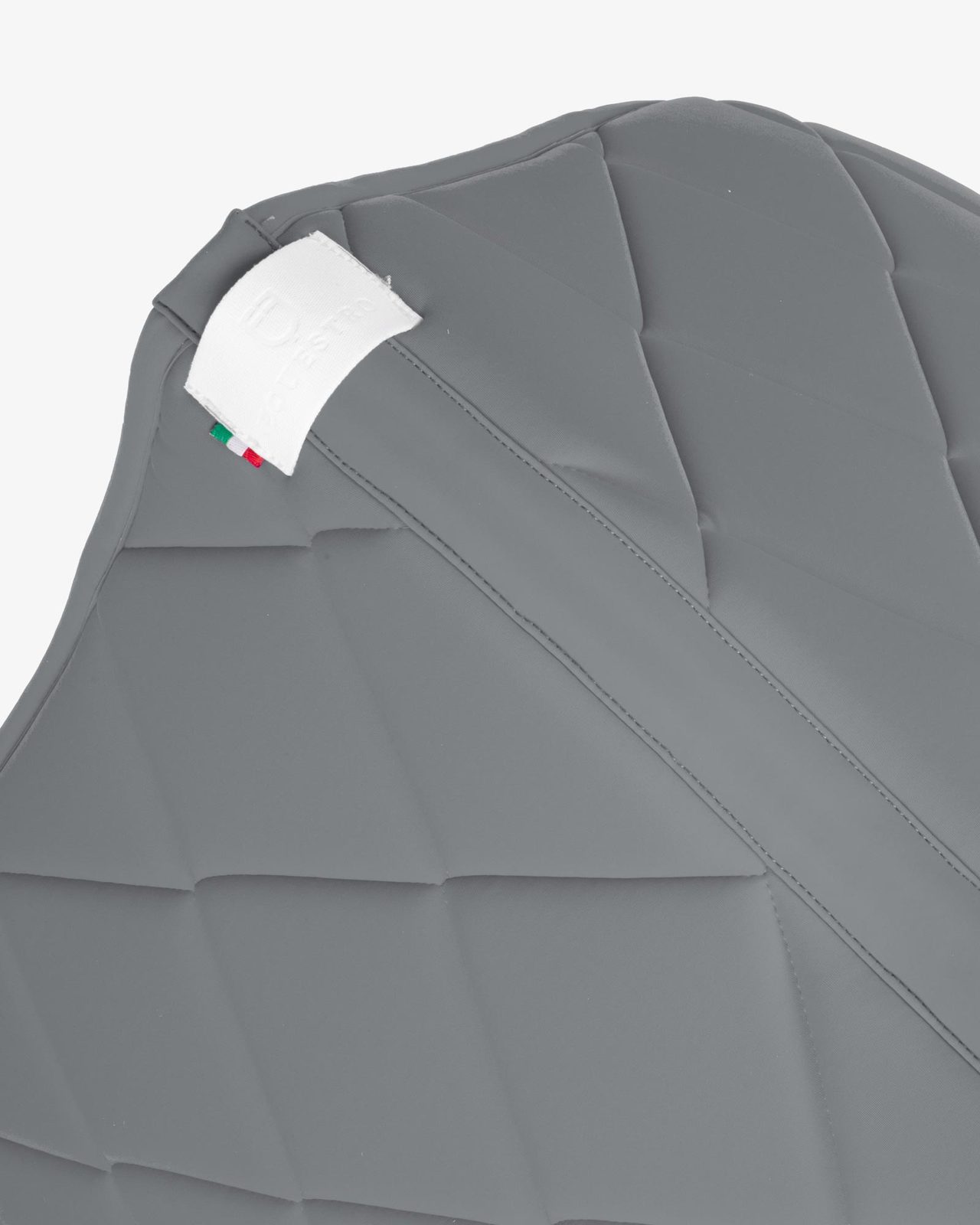 Padded GP jumping saddle pad with honeycomb inside