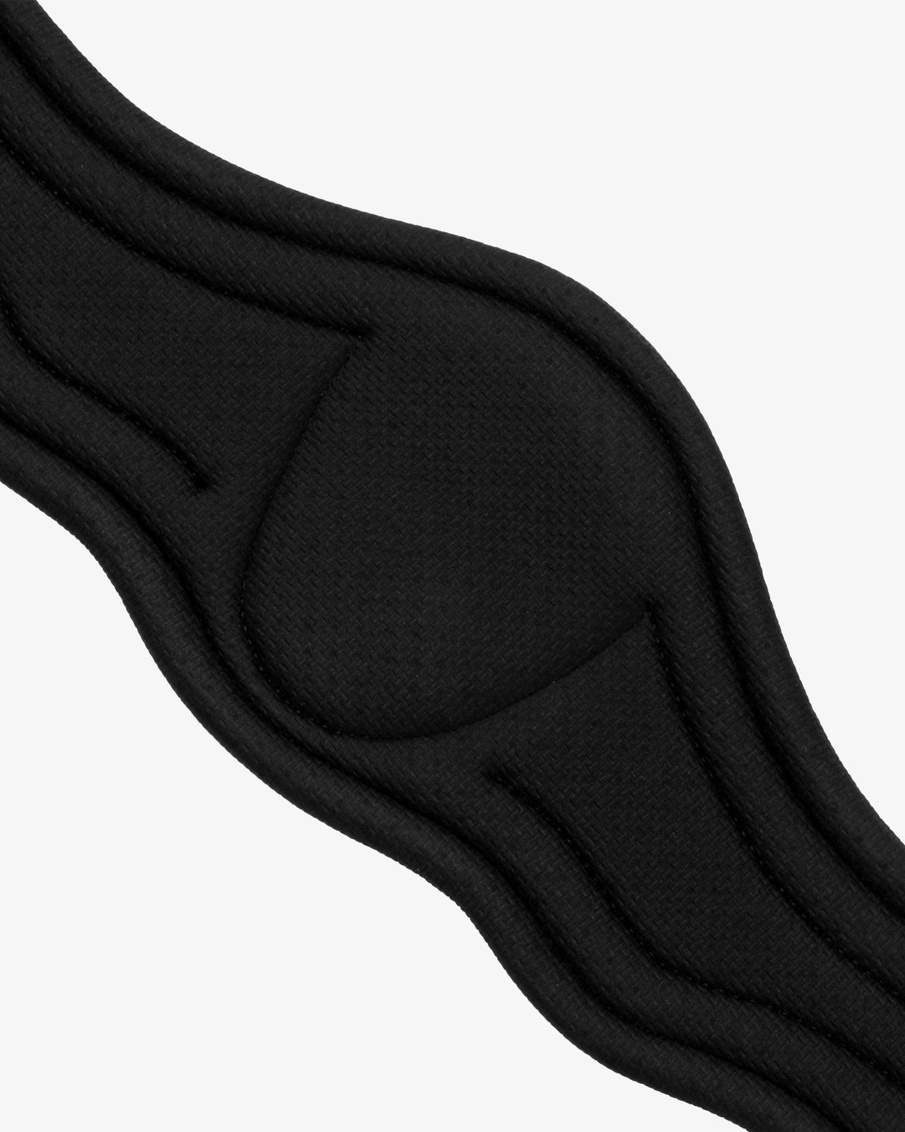 Jumping girth contoured leather