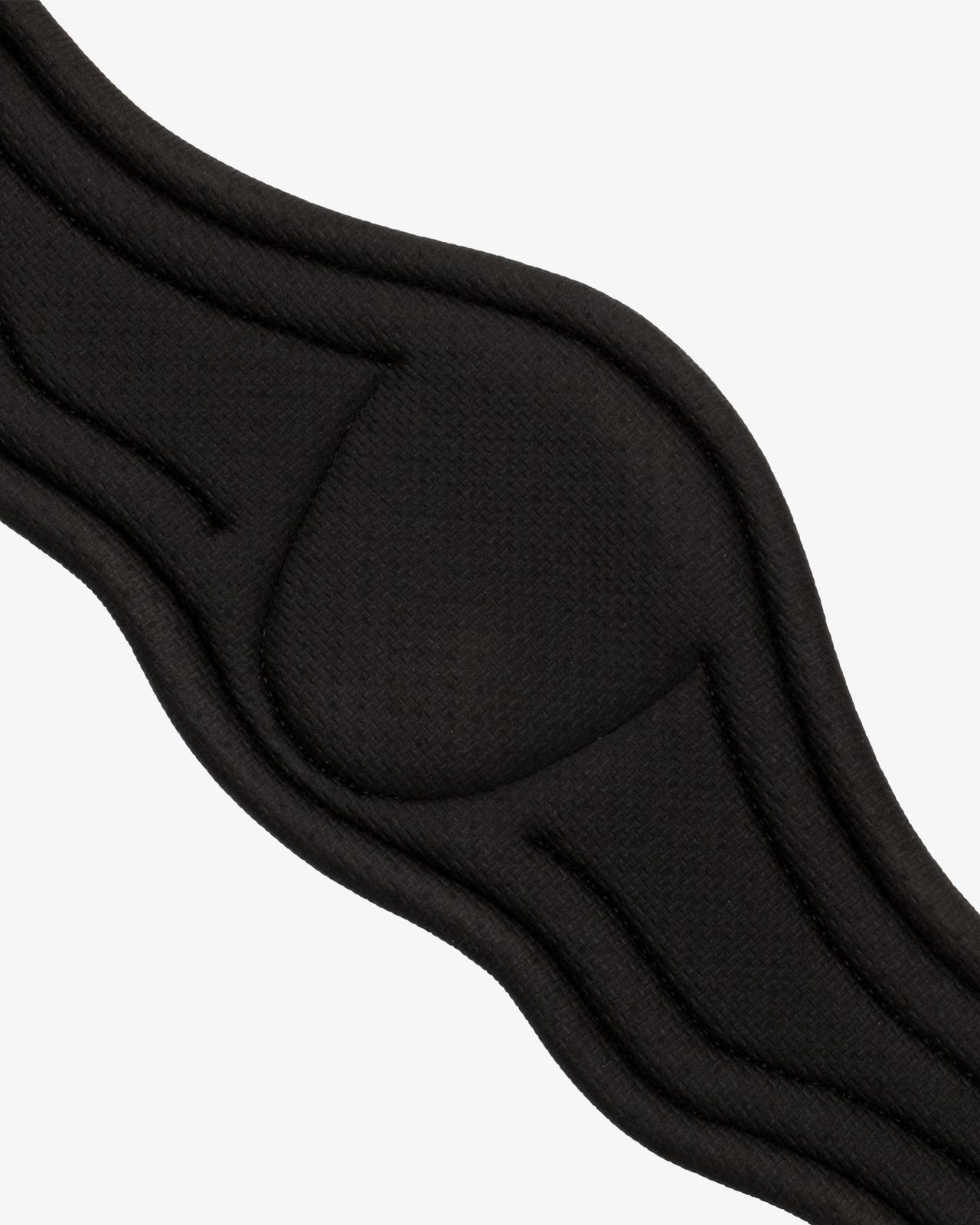 Jumping girth contoured leather